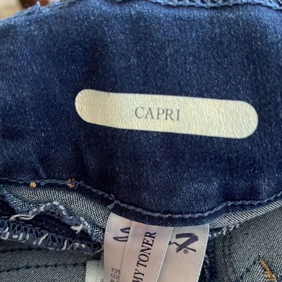 Seven7 Tummy Toner Capri Jeans Size 16 NWOT - Picture 10 of 12